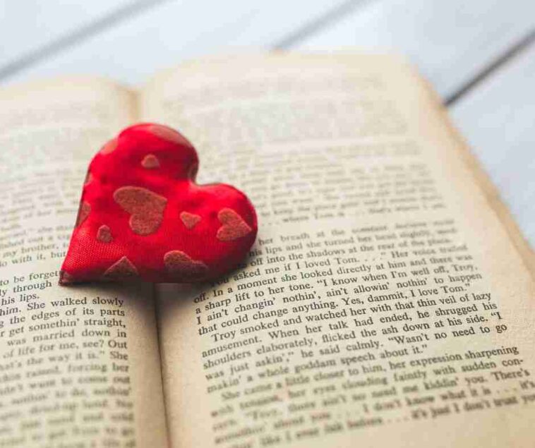 must read romantic books